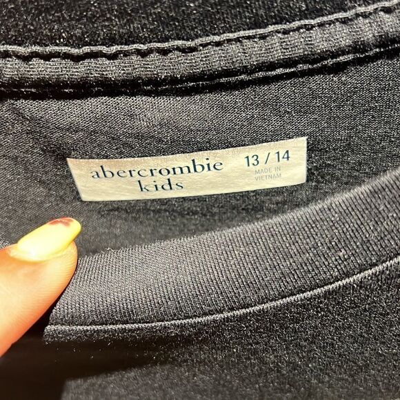 🔥Abercrombie Kids brand new size 13/14 - Picture 2 of 5